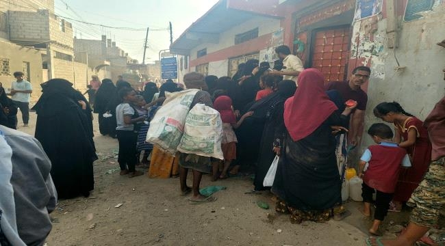 لا بارك الله في من قطع عنا النور!