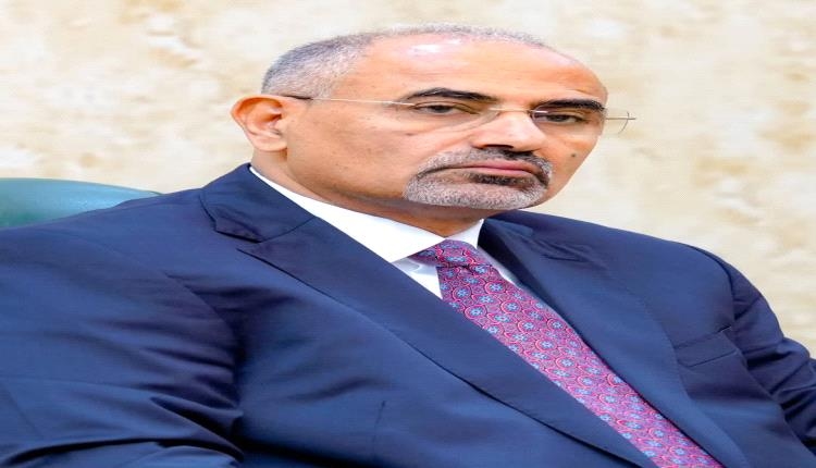 الرئيس عيدروس الزبيدي ومؤشرات الأمل للانقاذ الاقتصادي