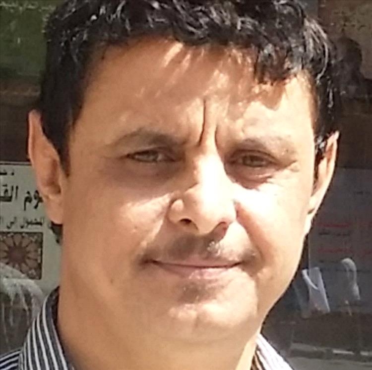 صحفي : الجهات الربحية التي تتعامل في البيع للمواطن بالعملة الأجنبية ملزمة بدفع الضريبة بالمثل