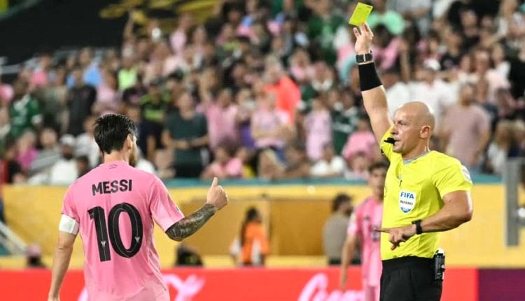 الفيفا يختار حكم قمة ريال مدريد وسان جيرمان