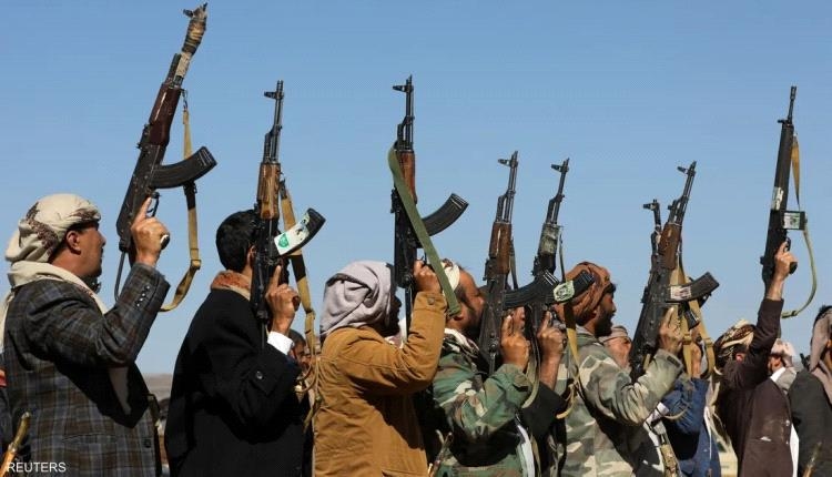 تقرير: تجار تابعون للحوثيين يستخدمون تطبيقي «إكس» و«واتساب» لبيع الأسلحة