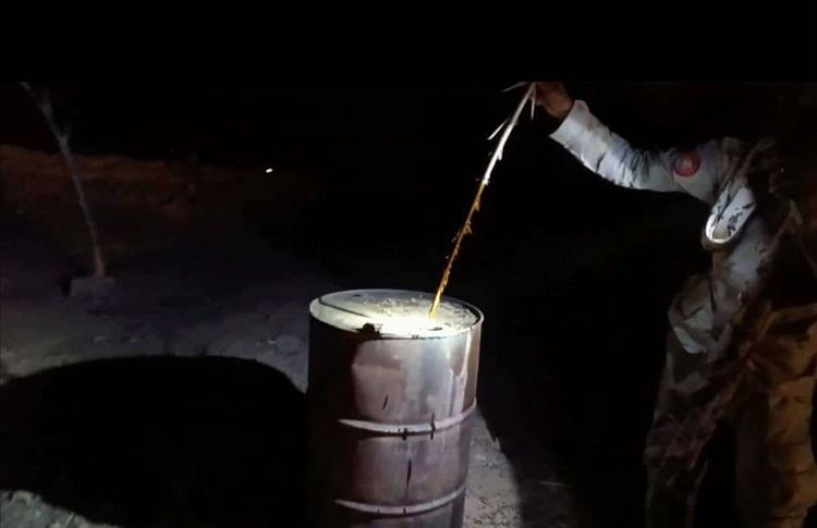 اللواء الرابع بشبوة يضرب بيد من حديد.. إحباط سرقة نفطية وضبط معدات التخريب (صور)