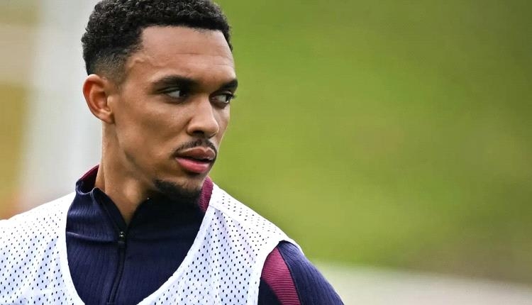 الكشف عن رقم قميص أرنولد مع ريال مدريد