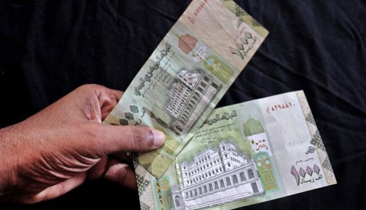 انزلاق شريحة واسعة من اهالي عدن تحت خط الفقر بعدن