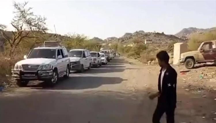 قيود حوثية قاسية على طريق حيوي أعيد فتحه بين عدن وصنعاء
