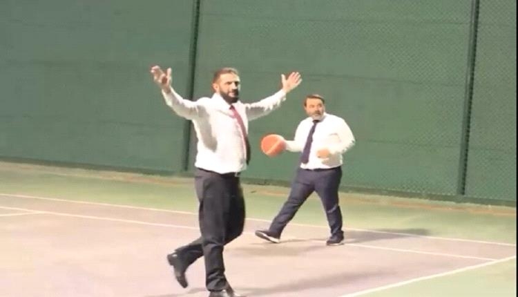الرئيس السوري "احمد الشرع" ووزير خارجيته يلعبان كرة السلة