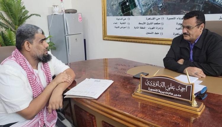 عدن.. الداوودي يدعو لتمكين الأئمة والخطباء لتوعية الشباب وتحصين الأجيال