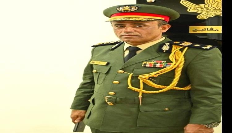 الماجستير قيادة وأركان للعميد عيسى العمودي