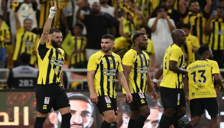 الدوري السعودي.. قطار الاتحاد يدهس الشباب