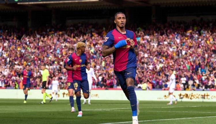 رافينيا يجدد عقده مع برشلونة خلال ساعات