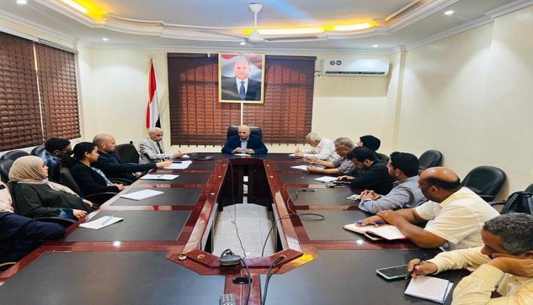 وزير المياه والبيئة يبحث مع البنك الدولي سبل تعزيز الأمن المائي