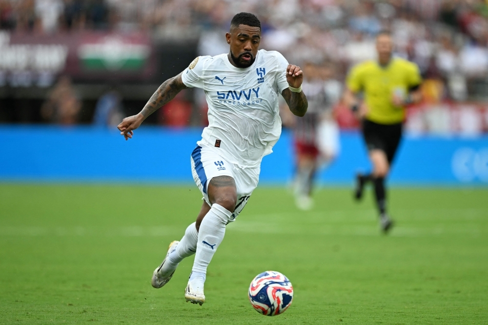 غموض يكتنف مستقبل مالكوم مع الهلال