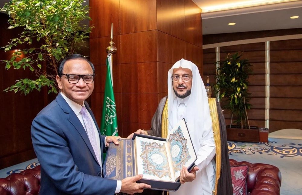 سفير سريلانكا يشيد بالدور الريادي للمملكة في نشر التسامح والاعتدال