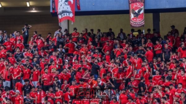 جدل حول شاب يعرض 500 جنيه لحضور مباريات الدوري المصري