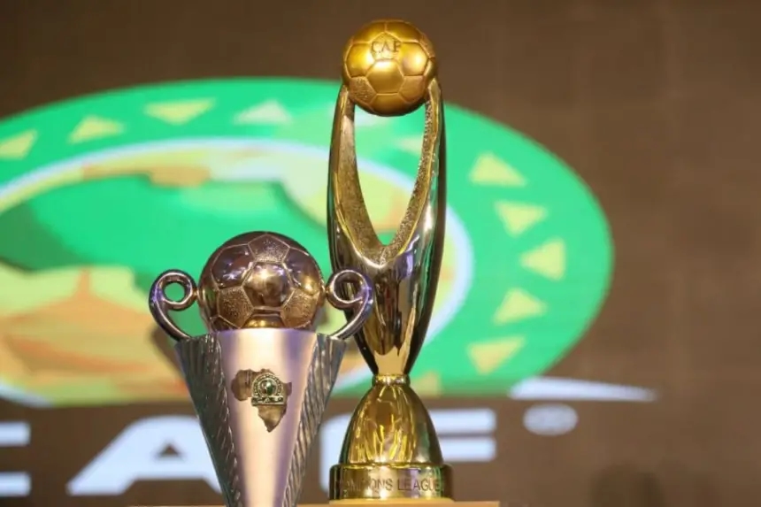 الكاف يعفي فريقين مغربيين من الدور التمهيدي في بطولتي إفريقيا