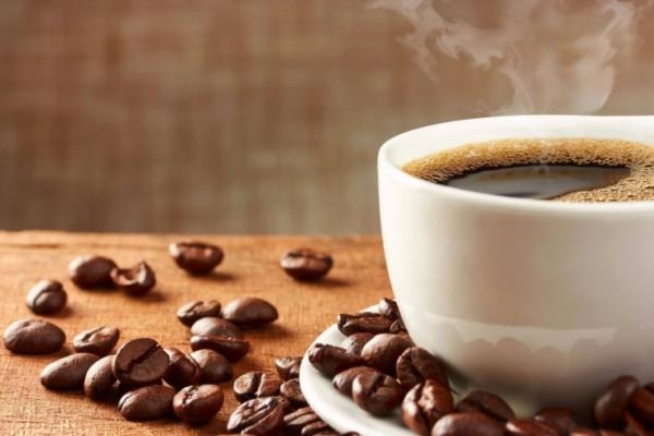 دراسة: فنجان قهوة يومياً قد يُعزز الشيخوخة الصحية لدى النساء