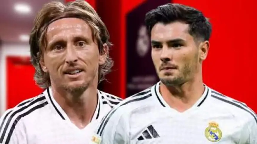 صدام بين براهيم دياز ومودريتش بعد خسارة ريال مدريد أمام برشلونة