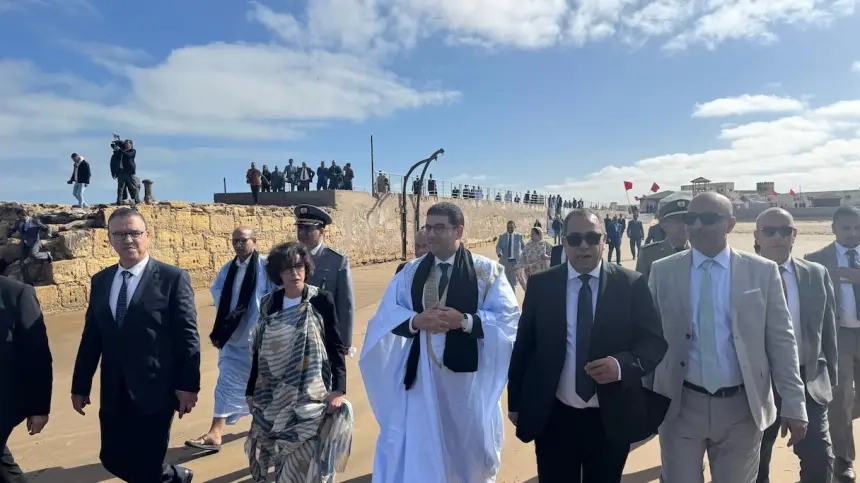 زيارة تاريخية لوزيرة الثقافة الفرنسية إلى الصحراء المغربية