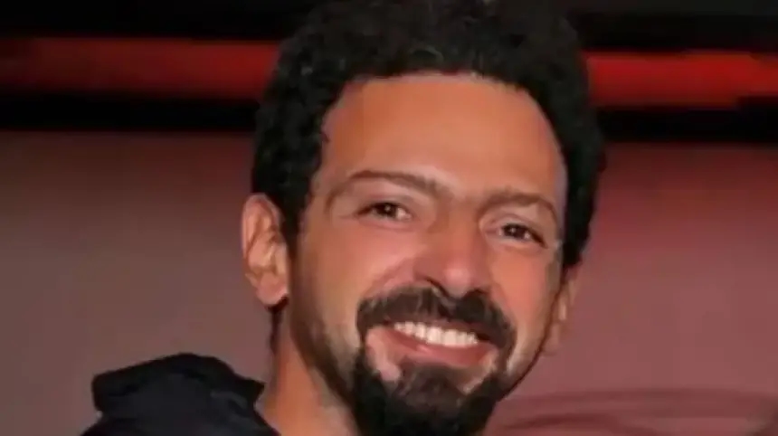 وفاة ممثل مصري أثناء محاولة إنقاذ ابنه من الغرق