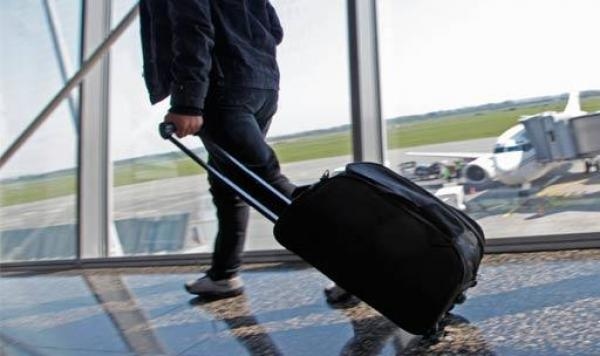 ما حقيقة فرض مراقبة ضريبية على سفر الفرنسيين إلى المغرب؟