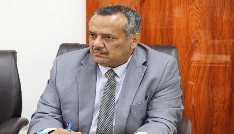 بخبرة (30) عاماً في العدالة الانتقالية ومحاربة الفساد .. قرار جمهوري بتعيين «القاضي الدكتور/ علي عطبوش» مديراً لمكتب رئيس الوزراء ..«السيرة الذاتية»