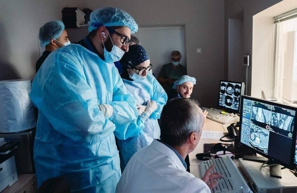 عــــلاج الســـــرطــــــان بالتـبــريـــــــد