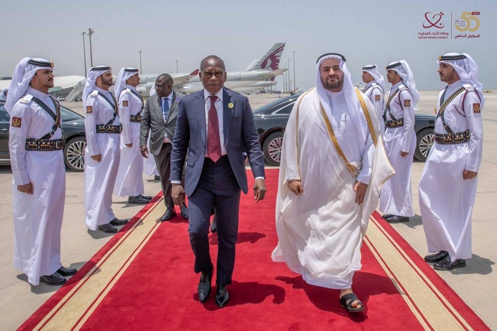 رئيس بنين يغادر الدوحة