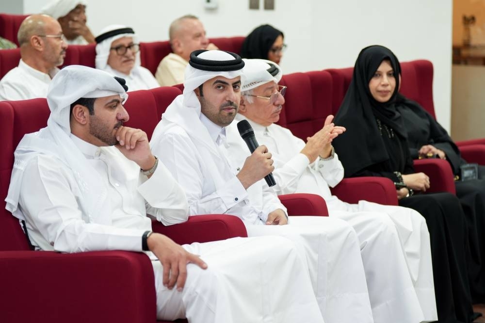 «القطري للصحافة» يدشن كتابَين