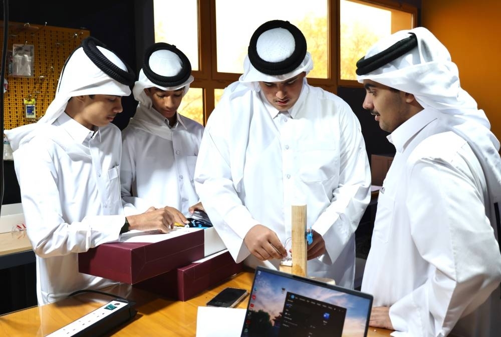 جمعية المهندسين القطرية والنادي العلمي القطري يختتمان البرنامج الصيفي " STEM 2025"