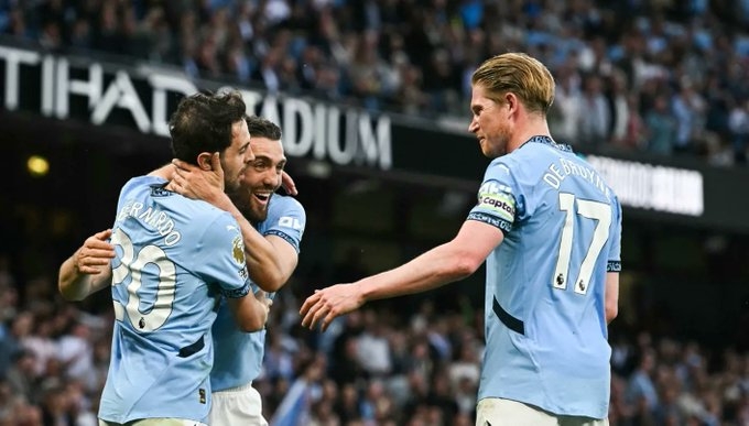 مانشستر سيتي يقترب من حسم التأهل إلى دوري أبطال أوروبا
