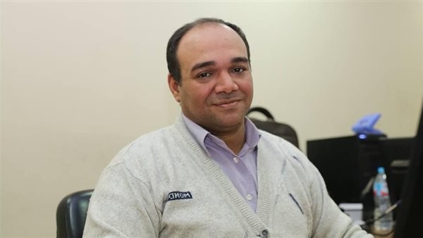 عادل عبد الرحيم يكتب.. أحكي لكم عن طفولتنا "السعيدة" في وداع رمضان واستقبال العيد