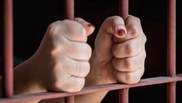 تأجيل محاكمة متهمة بالانضمام إلى جماعة إرهابية
