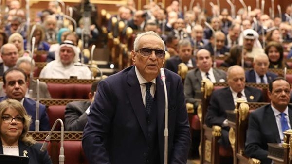 "أبو شقة" يقترح تعديل قانون الضرائب العقارية بسبب صعوبات التطبيق