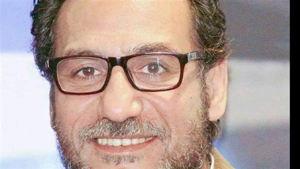 فتحي عفيفي.. رسّامُ الغبار النبيل