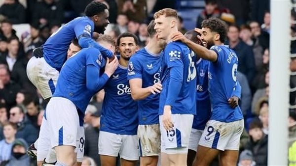 تشكيل هجومي لـ إيفرتون أمام أرسنال في الدوري الإنجليزي