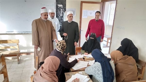 أزهر مطروح: بدء أعمال تصحيح امتحانات الشهادتين الابتدائية والإعدادية