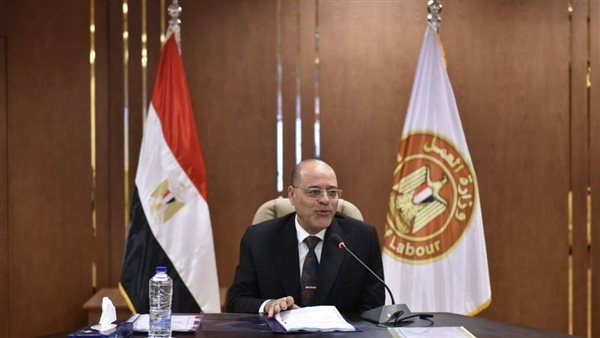 برواتب تصل لـ70 ألف ريال شهريا.. وظائف شاغرة للأطباء والممرضين المصريين بالسعودية