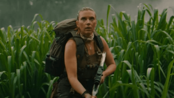 شاهد.. سكارليت جوهانسون في تريلر فيلم "Jurassic World Rebirth"