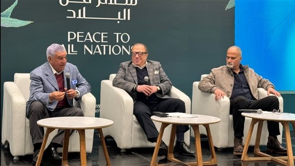 زاهي حواس يكشف أغرب الاكتشافات الأثرية في ندوة بـ"فن القاهرة"