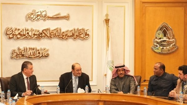رئيس شعبة المستلزمات الطبية: مذكرة لرئيس الوزراء لحل أزمة التصدير وطلب لقاء عاجل مع وزير النقل