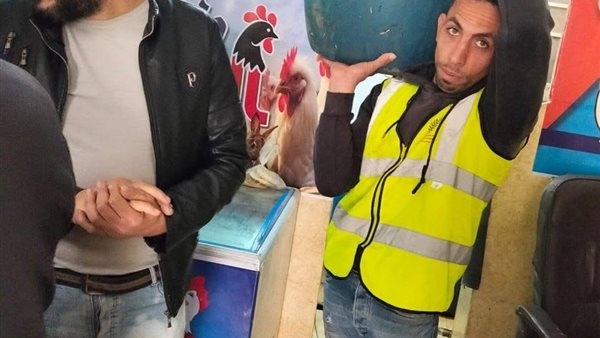 نائب محافظ  دمياط تعقد اجتماعًا لمتابعة أعمال لجنة الإصحاح البيئي بالمحافظة