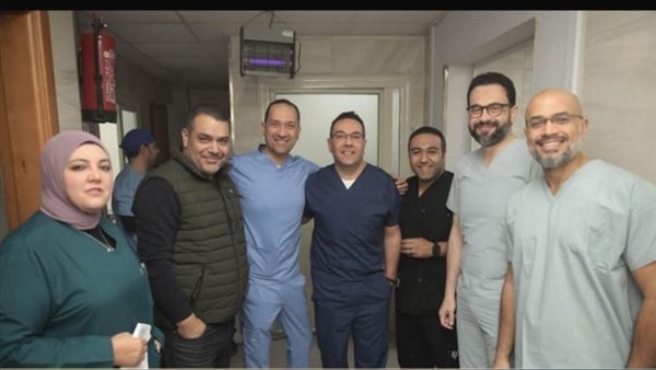 لأول مرة بالمنيا.. فريق طبي ينجح في إجراء عمليات أورام معقدة في بث حي بمناظير الفراغ الثالث