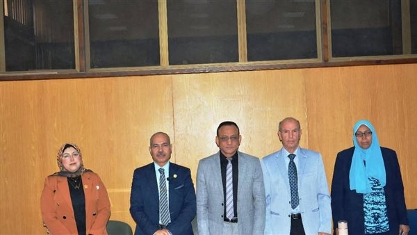 جامعة أسيوط تستقبل أعضاء لجنة مركز الخدمات الإلكترونية بالمجلس الأعلى للجامعات