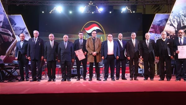 وزير الثقافة يشهد احتفالية قطاع المسرح بذكرى العاشر من رمضان.. ويكرم أبطال أكتوبر
