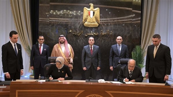 مدبولي يشهد توقيع بروتوكول تعاون لدعم مركز تنمية الطفولة المبكرة بأكتوبر.. صور