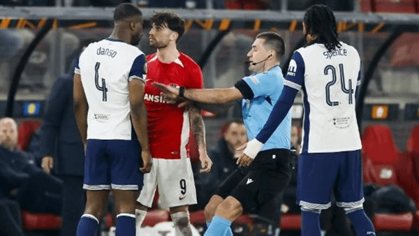 سولانكي يقود هجوم توتنهام ضد ألكمار في الدوري الأوروبي