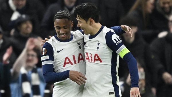 توتنهام يرد اعتباره أمام ألكمار في الدوري الأوروبي