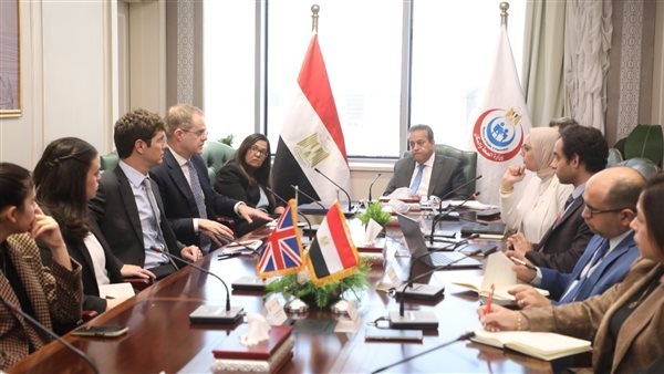 مصر والمملكة المتحدة تبحثان تعزيز التعاون الصحي ودعم غزة
