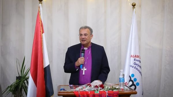 رئيس الطائفة الإنجيلية يشارك في حفل إفطار رمضاني ببنها