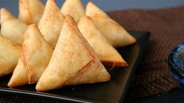 طريقتين  لتحضير السمبوسة بالمنزل.. تعرف عليهما